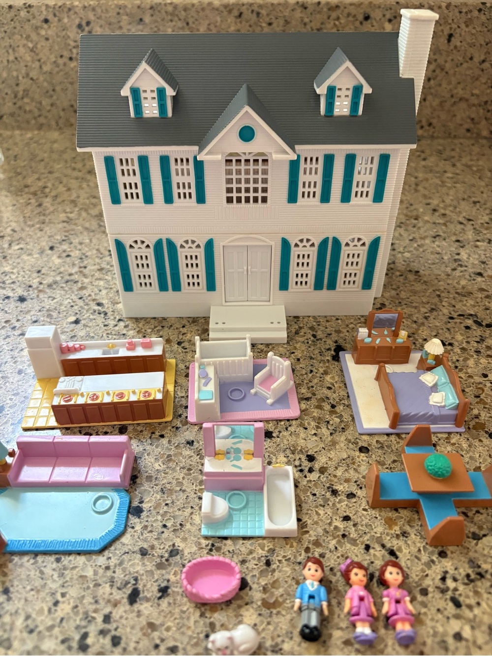 My Pretty Dollhouse, Galoob, Miniature, like Polly Pocket, 1990’s